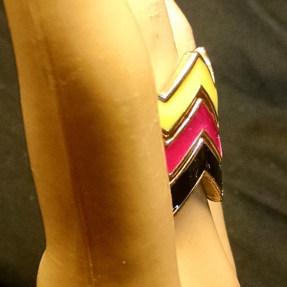 3 Enamel Zig Zag Stackable Multi Color Ring - Picture 2 of 7